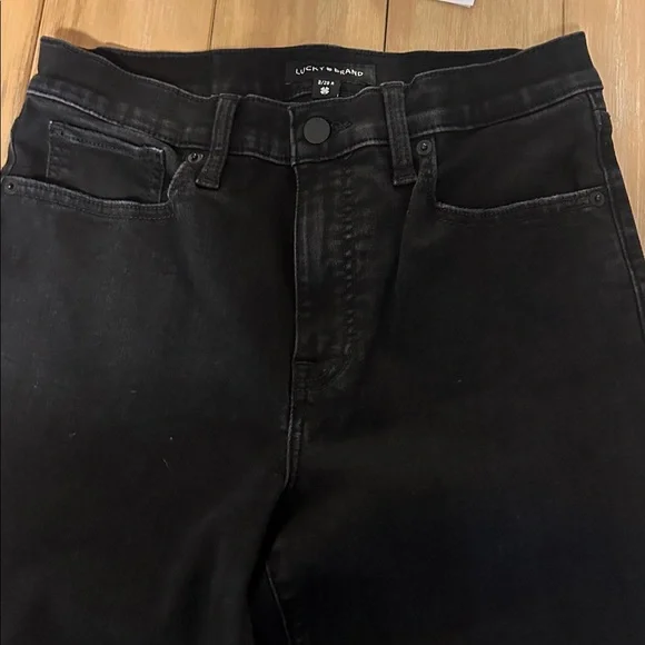 Lucky Brand 8/29 Black Stevie High Rise Flare Classic Black Women's Flared Jeans - Picture 3 of 7